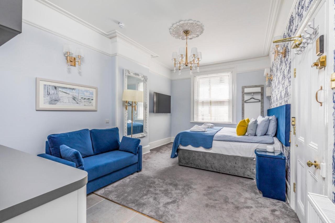 Deluxe Studios With Spa Included Портсмут Екстер'єр фото