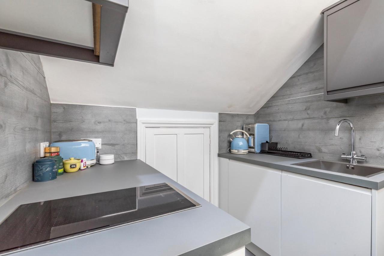 Deluxe Studios With Spa Included Портсмут Екстер'єр фото